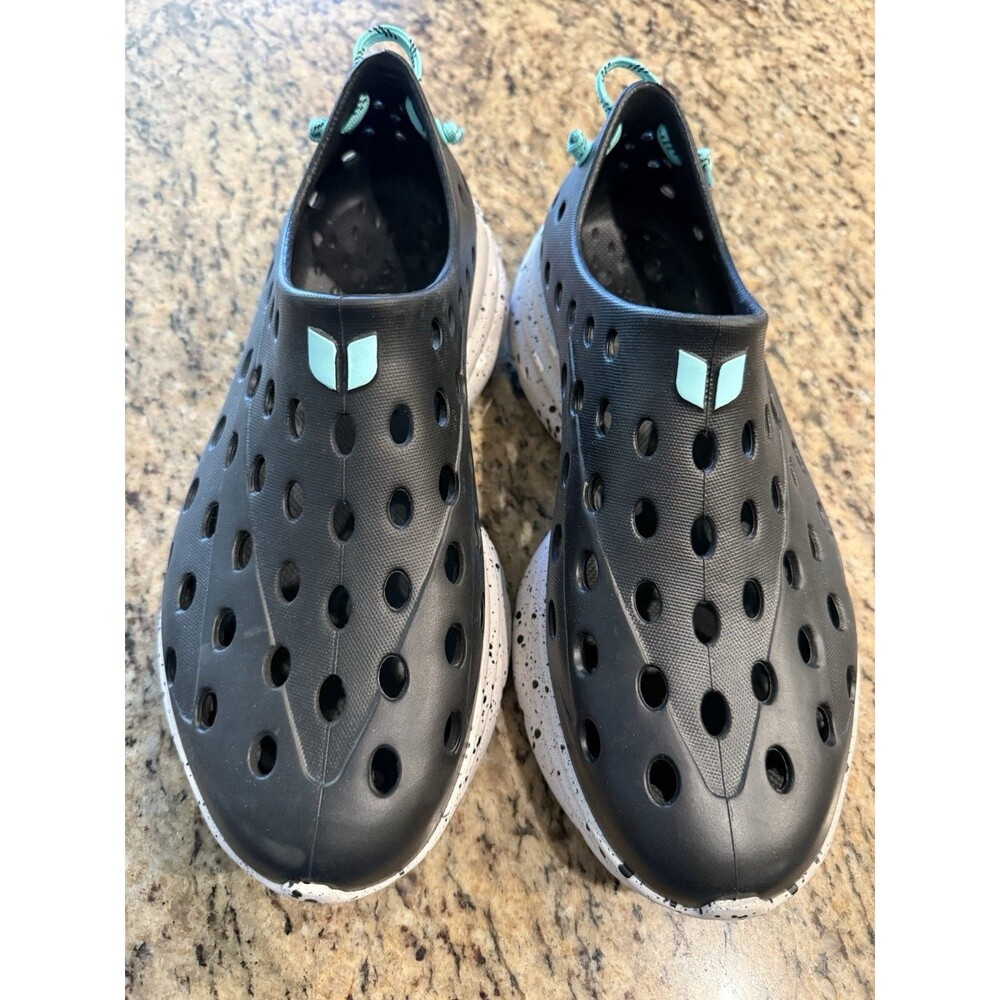 Kane Revive Shoes Unisex Black Speckle Recovery Vented Rubber Slip US M 10 W 12